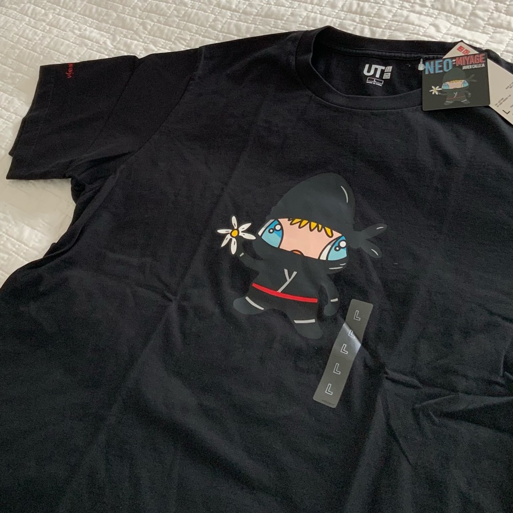 Uniqlo NEO-MYAGE T-shirt